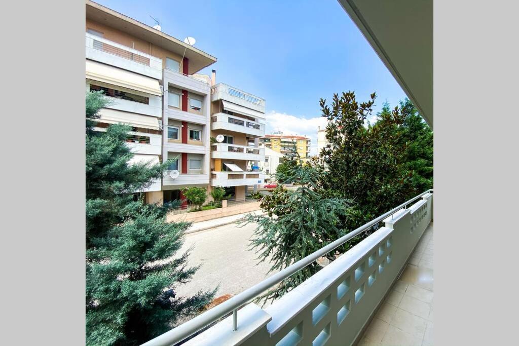Green Apartment With View Komotiní Exteriér fotografie
